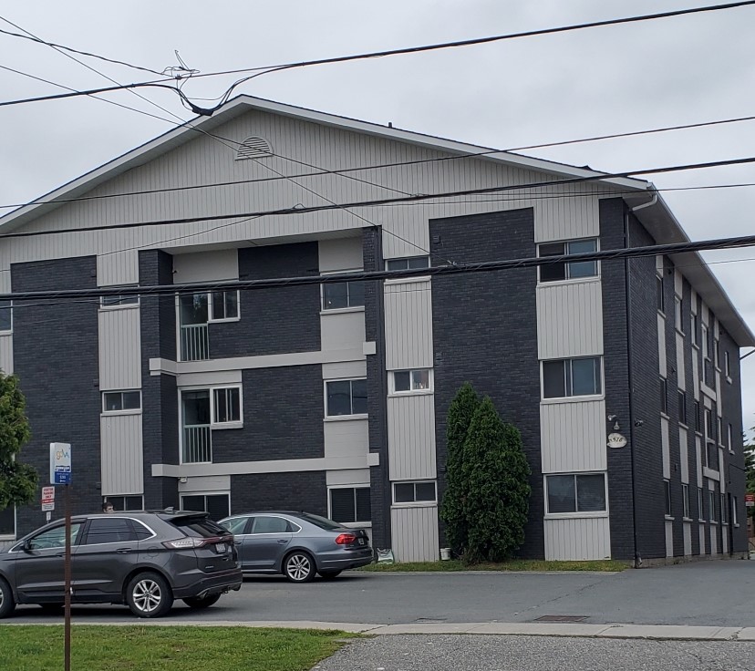 11-1578 Kelly Lake Road